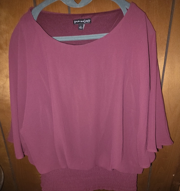 Sam & Jess Batwing Sleeve Smocked Hem Blouse (BL25) - Picture 2 of 11